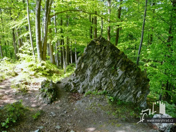 Novy-hrad-hlaska-13.webp