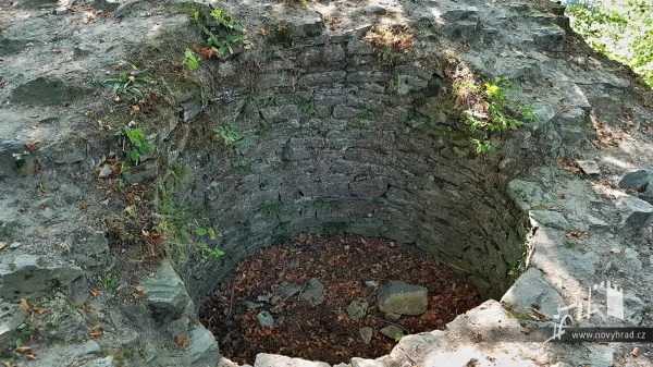 Novy-hrad-hlaska-21.webp